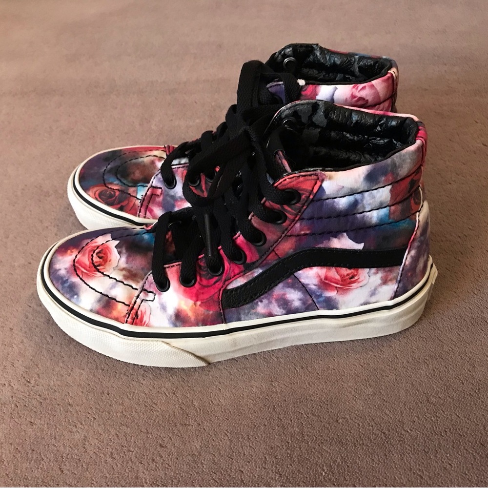 Girl Hi Top Vans Skate shoes